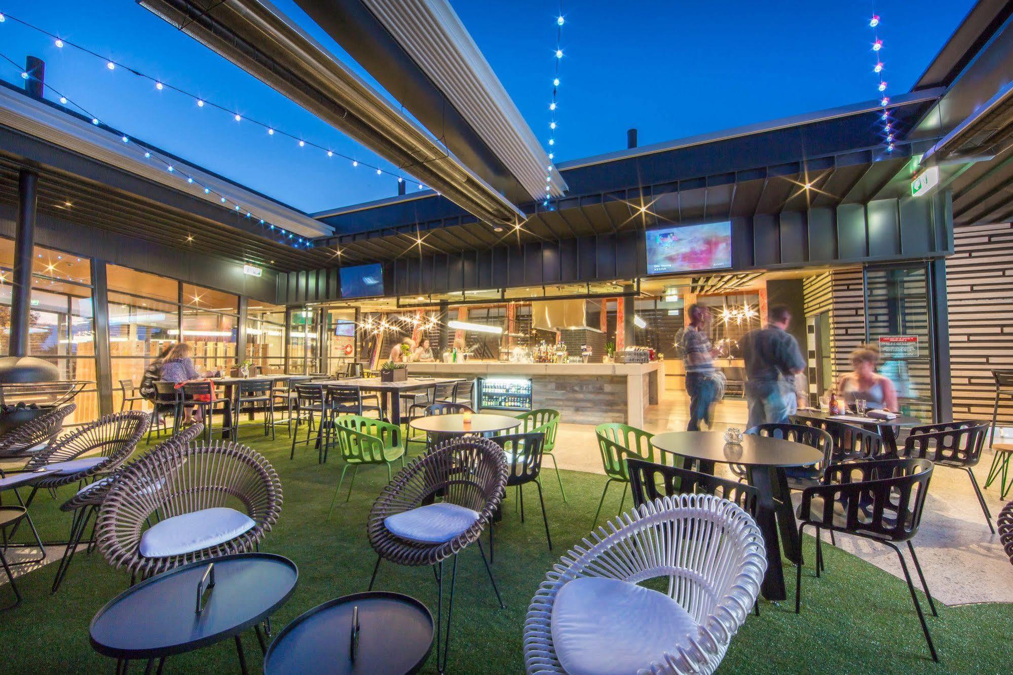 אדלייד Highlander Hotel Bar Kitchen Rooftop מראה חיצוני תמונה