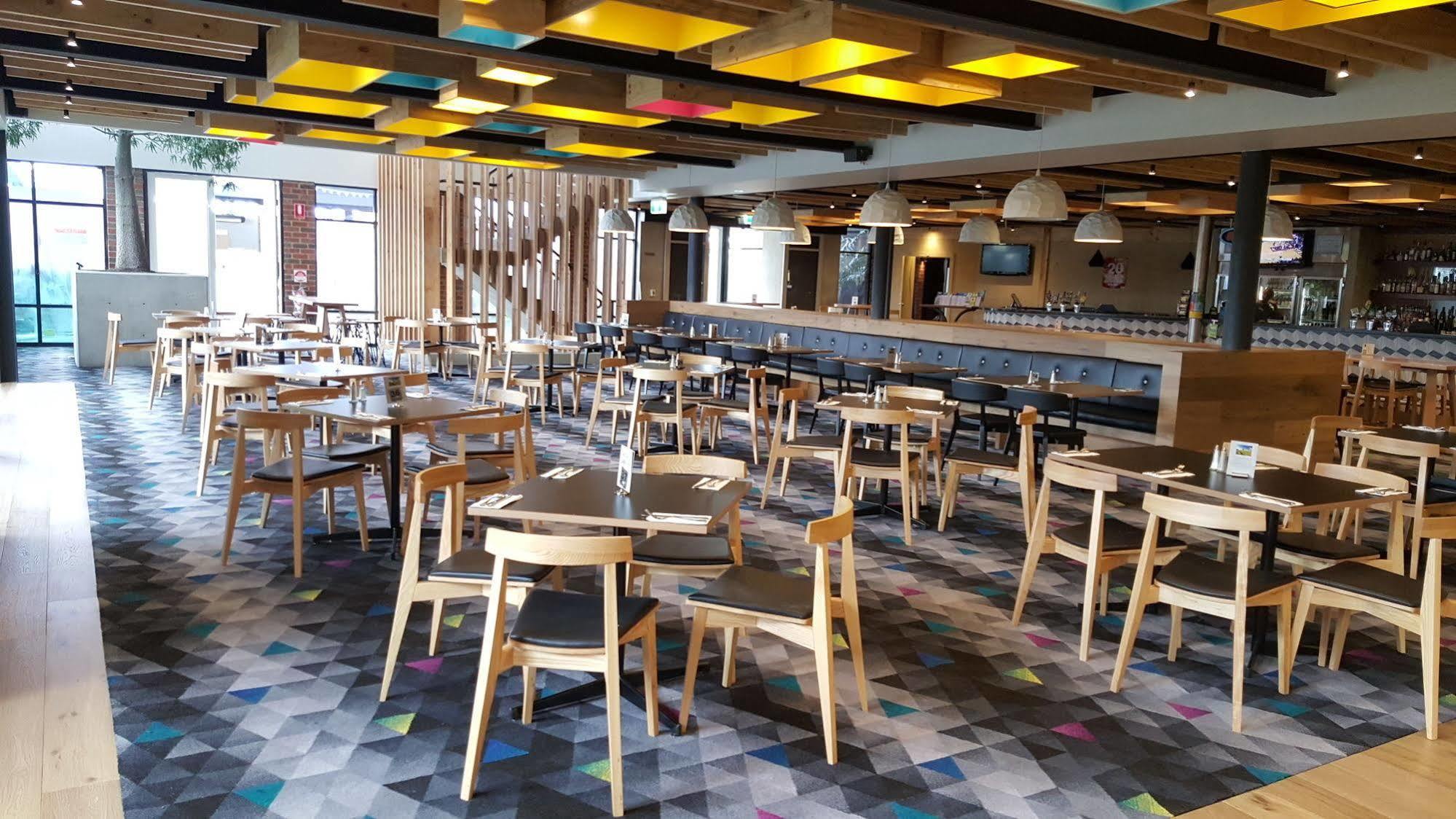 אדלייד Highlander Hotel Bar Kitchen Rooftop מראה חיצוני תמונה